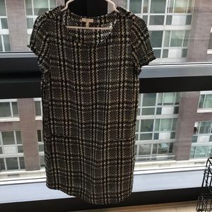 Joie black & white pattern shift dress